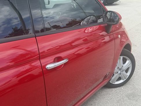 Used 2015 FIAT 500 Pop FWD image 8