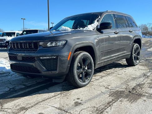 New 2026 Jeep Grand Cherokee Limited image 2