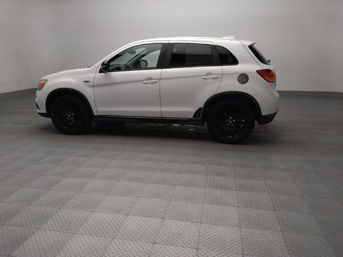 Used 2017 Mitsubishi Outlander Sport ES FWD image 3