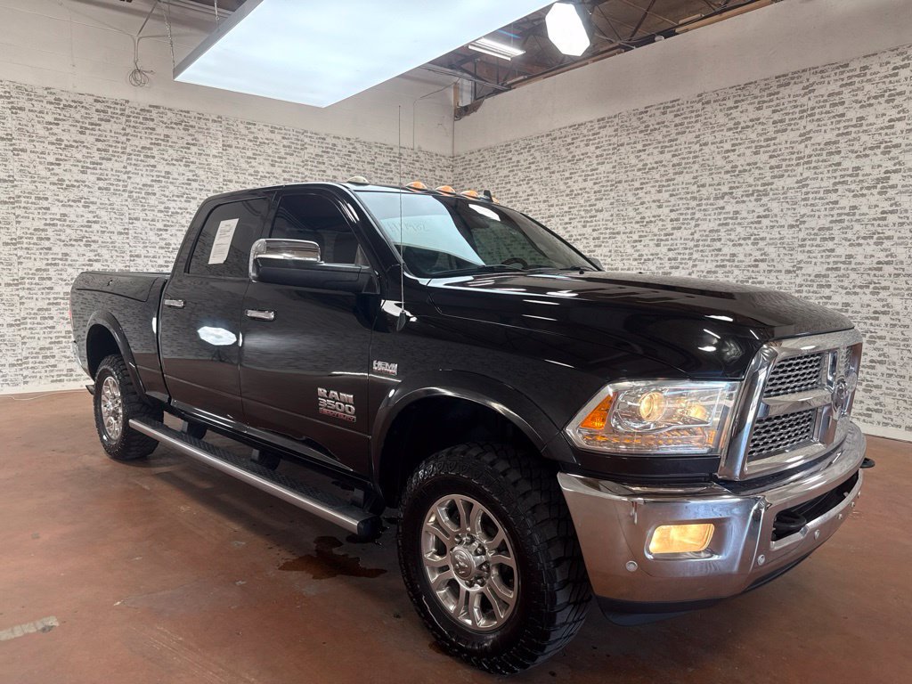 Used 2017 RAM 3500 Laramie w/ Convenience Group AWD/4WD image 1