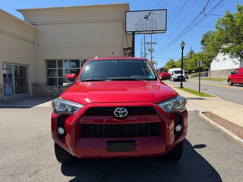 Used 2014 Toyota 4Runner SR5 Premium AWD/4WD image 3