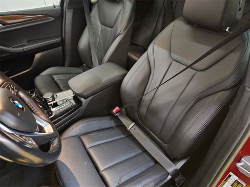 Used 2019 BMW X4 xDrive30i w/ Premium Package image 22