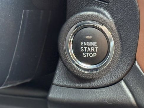 Used 2024 Subaru Outback Touring XT image 18