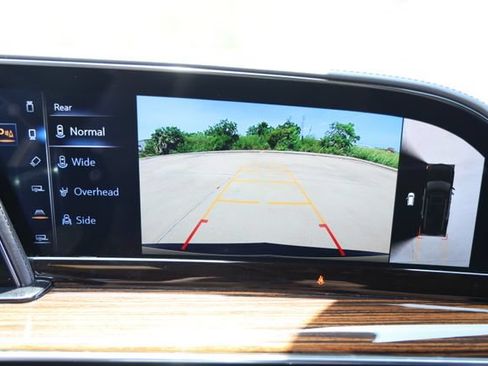 Used 2021 Cadillac Escalade Premium Luxury w/ Driver Assist Tech Package RWD image 22