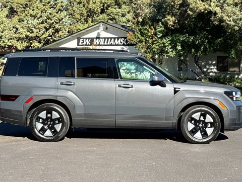 New 2026 Hyundai Santa Fe SEL image 3