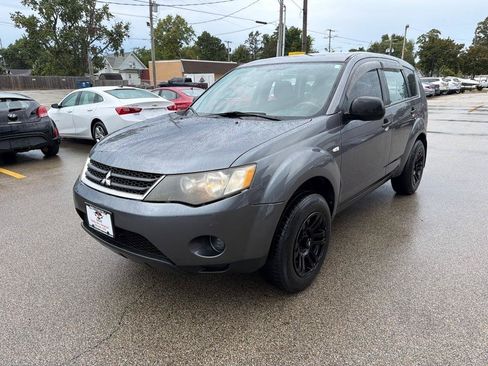 Used 2008 Mitsubishi Outlander ES FWD image 4