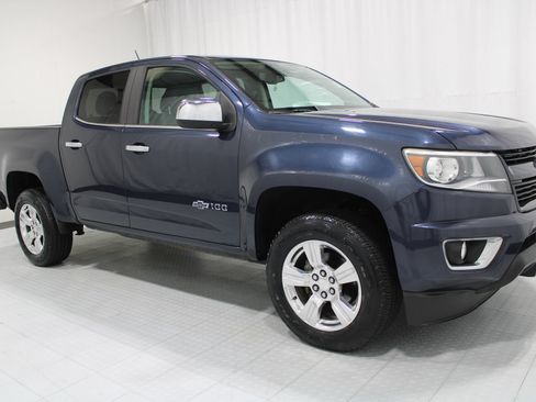 Used 2018 Chevrolet Colorado Z71 w/ Centennial Edition AWD/4WD image 4