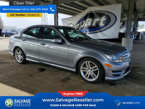 Used 2013 Mercedes-Benz C 250 Sedan image 5