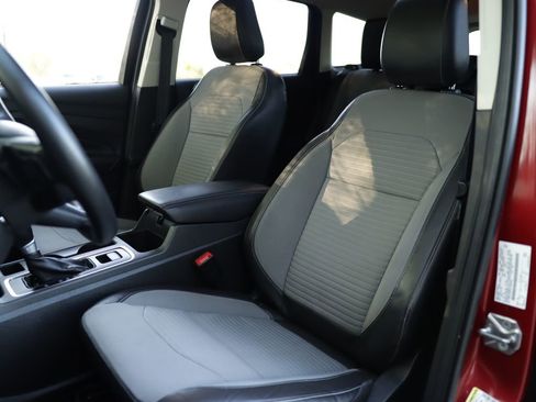 Used 2018 Ford Escape SE w/ Ford Safe & Smart Package AWD/4WD image 19