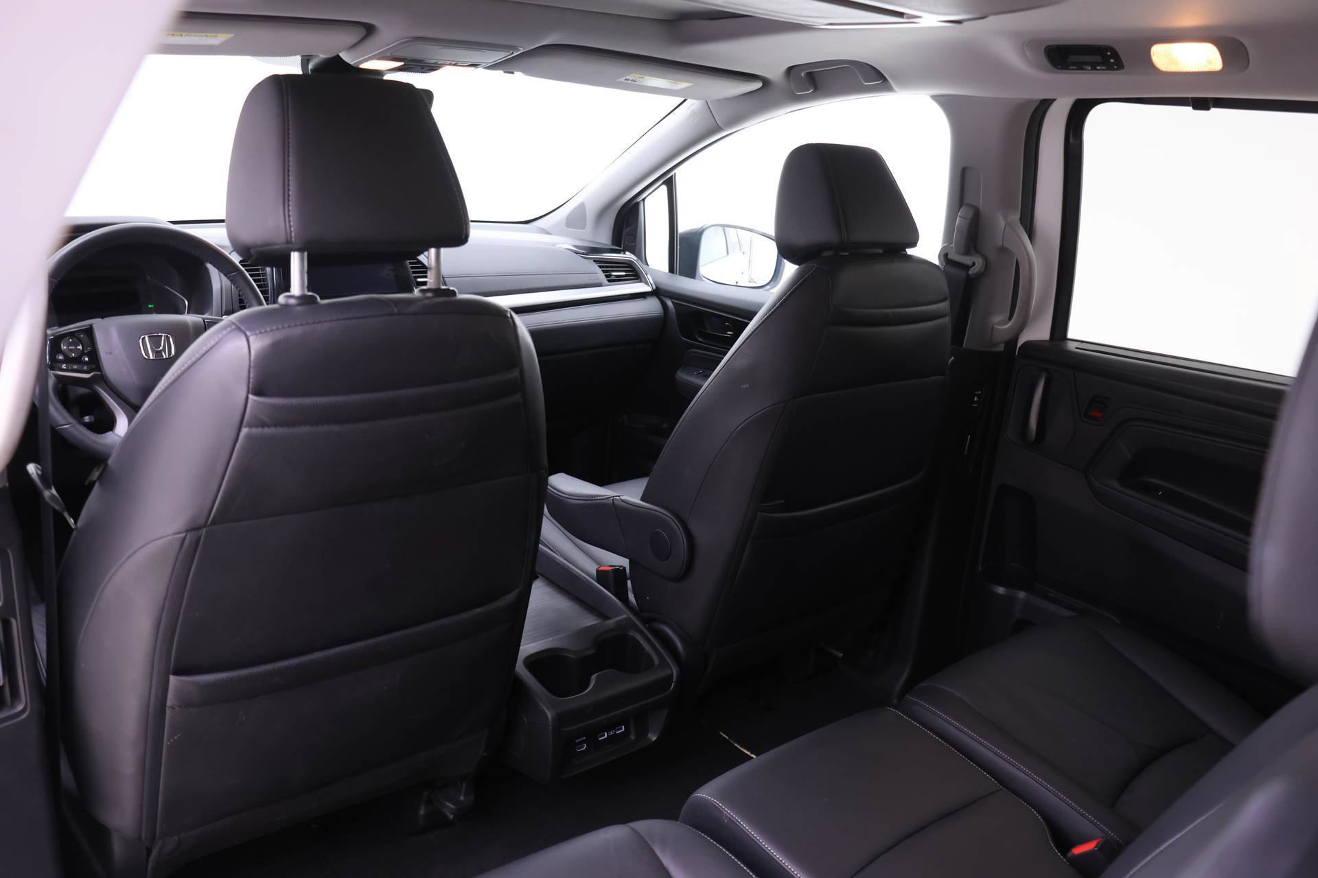 Certified 2024 Honda Odyssey Touring image 11