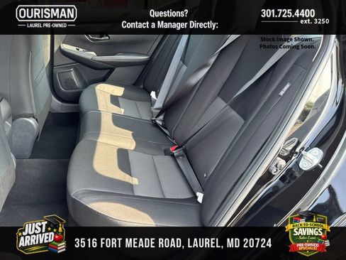 Used 2025 Nissan Sentra SV FWD image 17