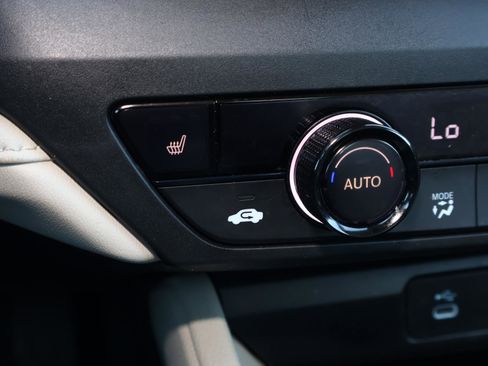 Used 2023 Honda Accord EX image 26