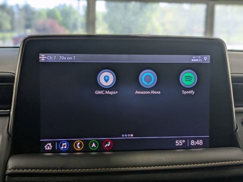 Used 2021 GMC Yukon AT4 w/ Rear Media and Nav Package AWD/4WD image 18
