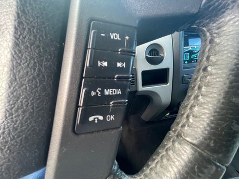 Used 2012 Ford F150 XLT w/ XLT Chrome Pkg image 17