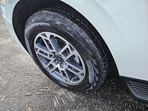 Used 2025 Ford Expedition Max Active image 11