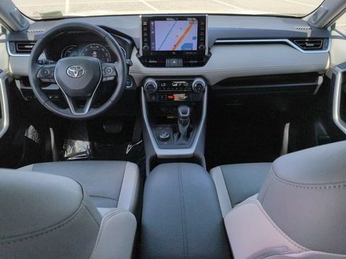 Certified 2022 Toyota RAV4 Limited AWD/4WD image 15