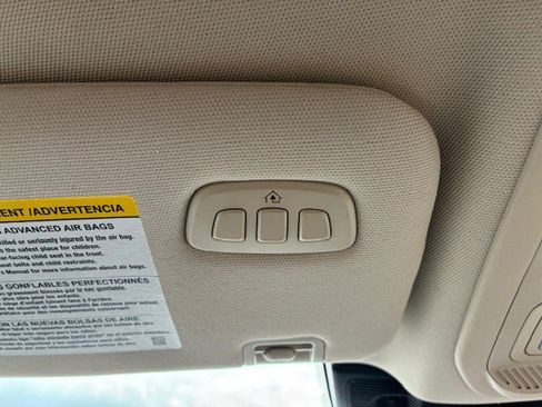 Used 2021 Ford Explorer Platinum w/ Equipment Group 601A AWD/4WD image 32