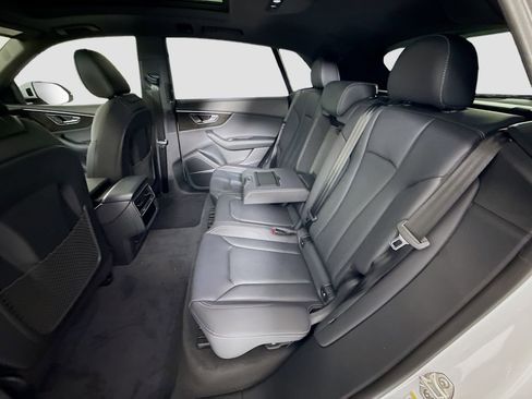 New 2026 Audi Q8 Premium Plus image 23