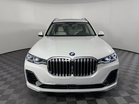 Certified 2022 BMW X7 xDrive40i image 2