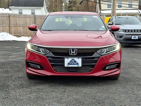 Certified 2019 Honda Accord Sport image 2