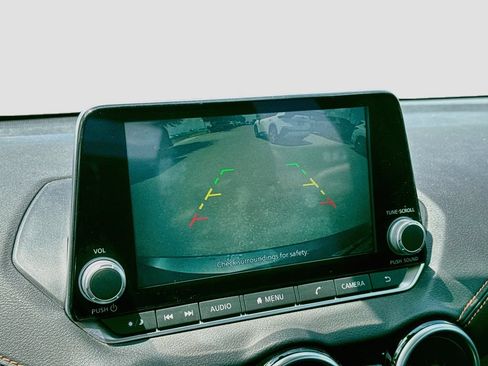 Used 2023 Nissan Sentra SR w/ Electronics Package FWD image 16