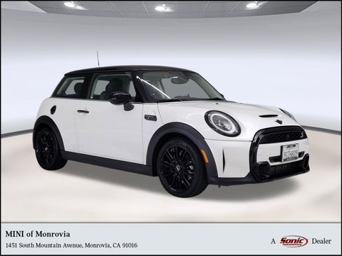 Certified 2024 MINI Cooper S image 1