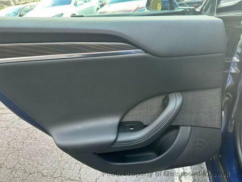 Used 2023 Tesla Model S AWD image 23