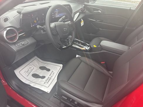 New 2026 Chevrolet Trax RS w/ Driver Confidence Package image 11