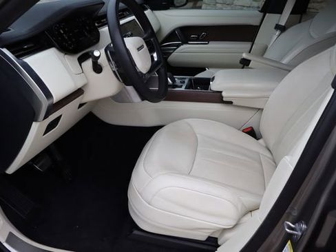 Used 2023 Land Rover Range Rover SE AWD/4WD image 15
