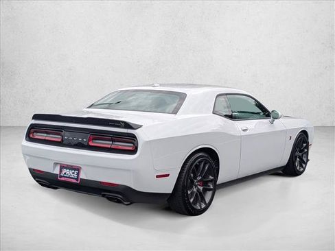 Used 2021 Dodge Challenger R/T Scat Pack RWD image 5