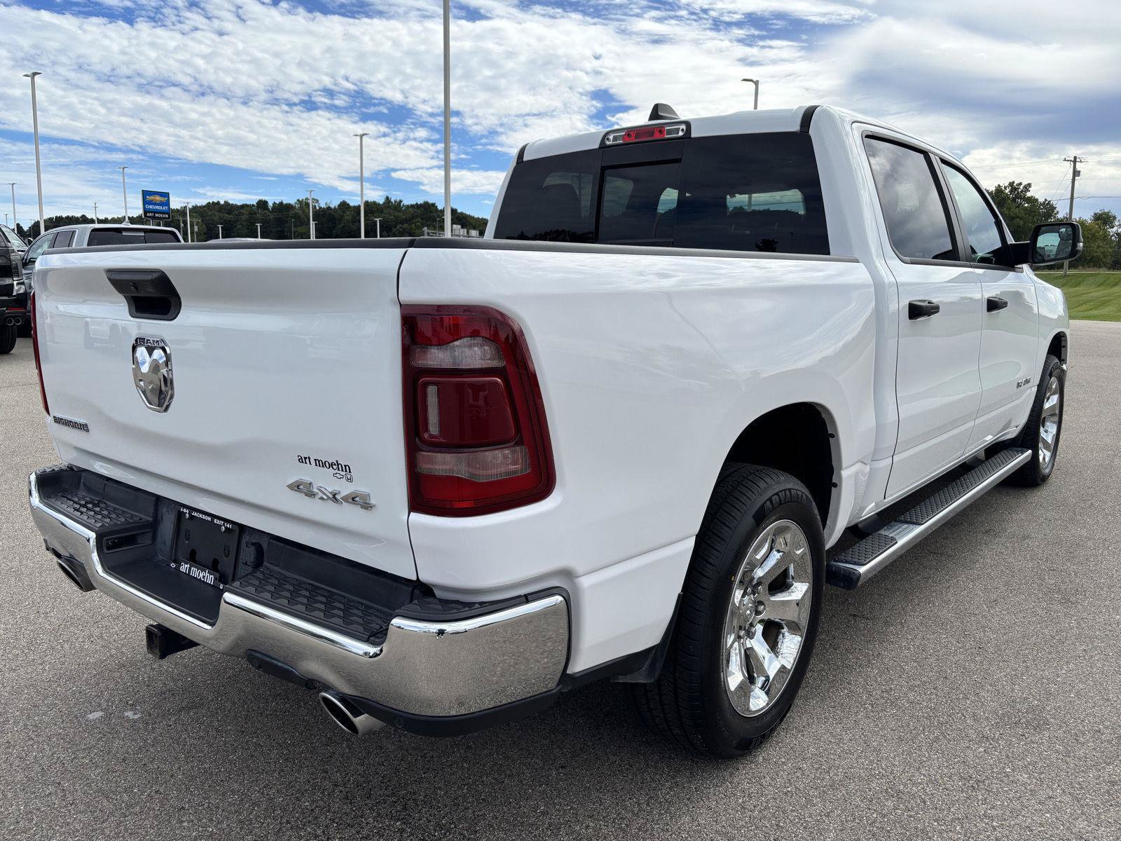 Used 2023 RAM 1500 Big Horn AWD/4WD image 3