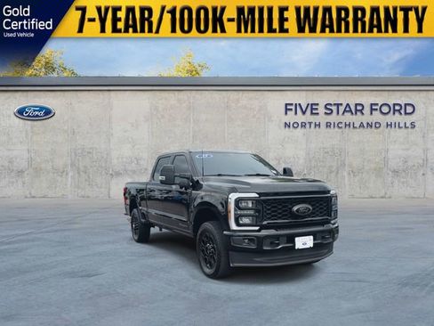 Used 2025 Ford F250 Lariat w/ Black Appearance Package AWD/4WD image 11