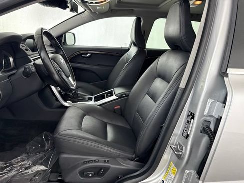Used 2016 Volvo XC70 T5 Platinum AWD/4WD image 25