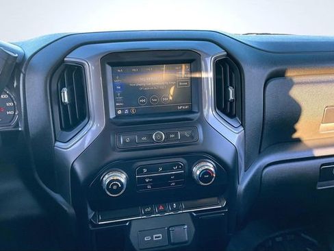 Used 2021 GMC Sierra 1500 4x4 Double Cab w/ Fleet Convenience Package image 10