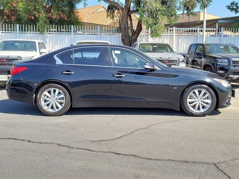 Used 2015 INFINITI Q50 Premium image 31