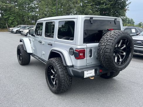 Used 2024 Jeep Wrangler Unlimited Rubicon 392 AWD/4WD image 6