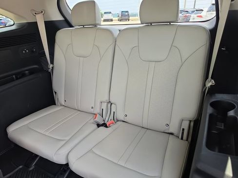 Used 2022 Kia Sorento S FWD image 12