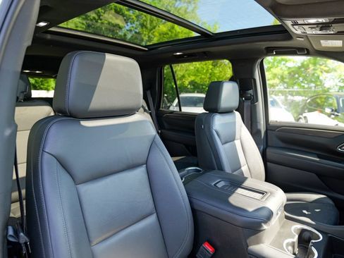 Used 2023 Chevrolet Tahoe LT w/ Luxury Package AWD/4WD image 39