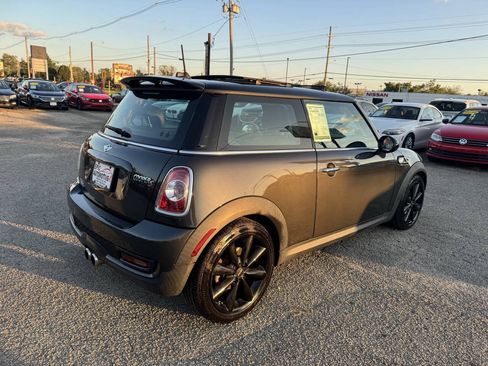 Used 2013 MINI Cooper S FWD image 7