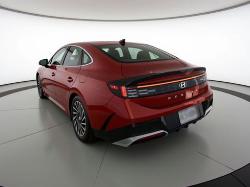 Used 2025 Hyundai Sonata SEL image 6