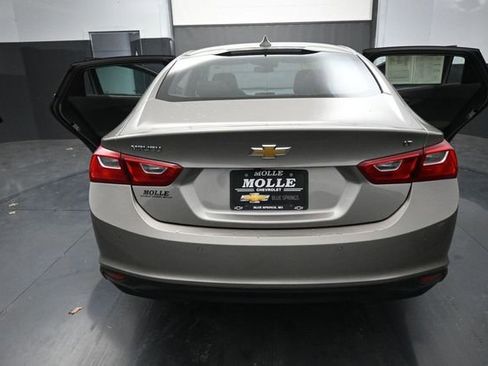 Used 2025 Chevrolet Malibu LT FWD image 13