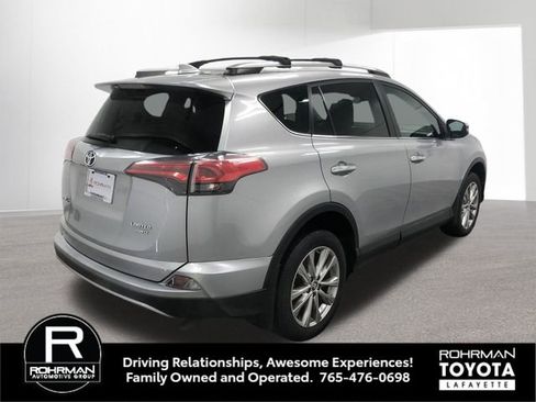 Used 2018 Toyota RAV4 Limited image 6