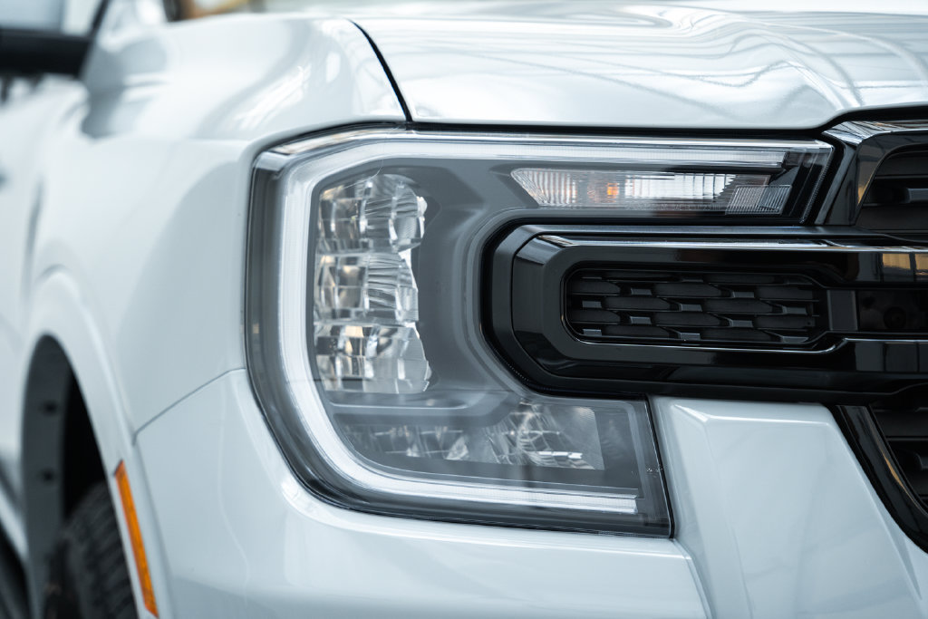 New 2026 Ford Ranger Lariat w/ Black Appearance Package AWD/4WD image 13