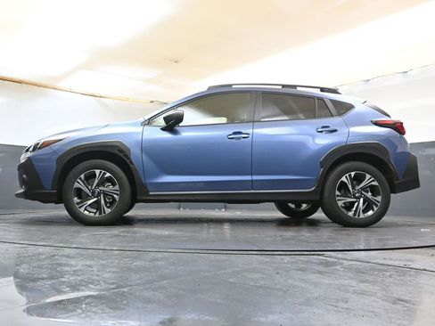 Certified 2024 Subaru Crosstrek 2.0i Premium image 40