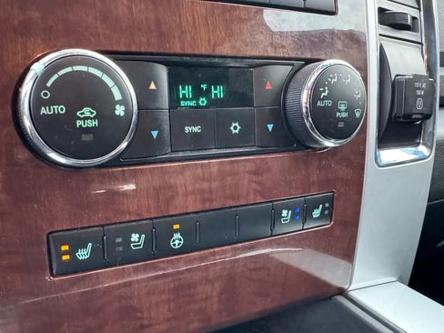 Used 2012 RAM 1500 Laramie image 8