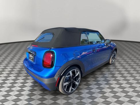 New 2026 MINI Cooper S image 3
