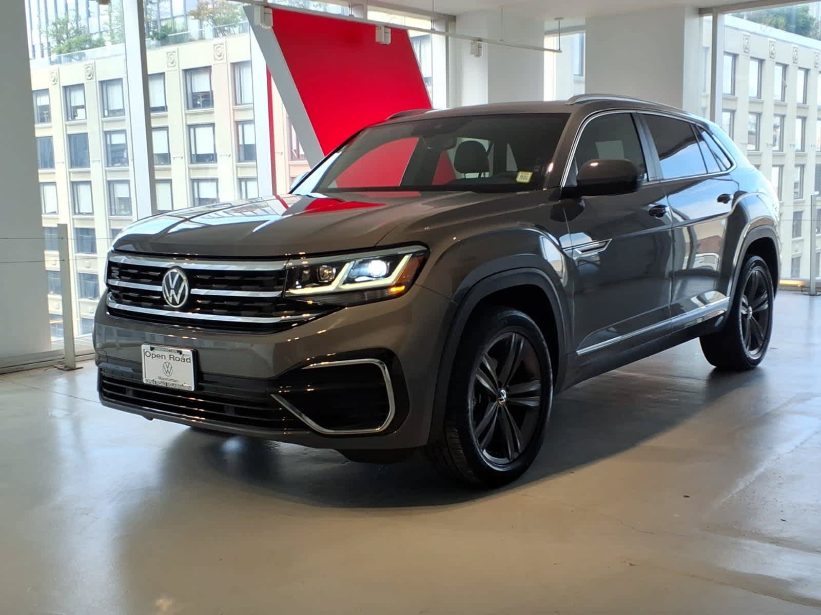 Used 2021 Volkswagen Atlas Cross Sport SEL R-Line AWD/4WD image 1