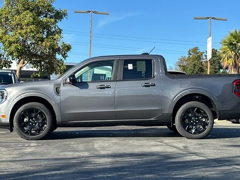 New 2025 Ford Maverick Lariat w/ Black Appearance Package image 7