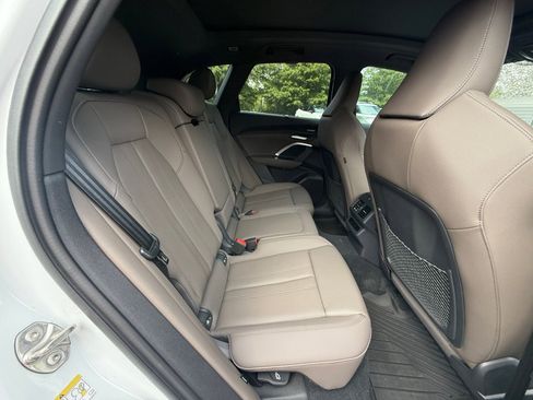 New 2025 Audi Q5 Premium Plus image 29