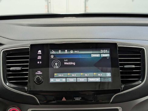 Used 2020 Honda Pilot EX-L image 18